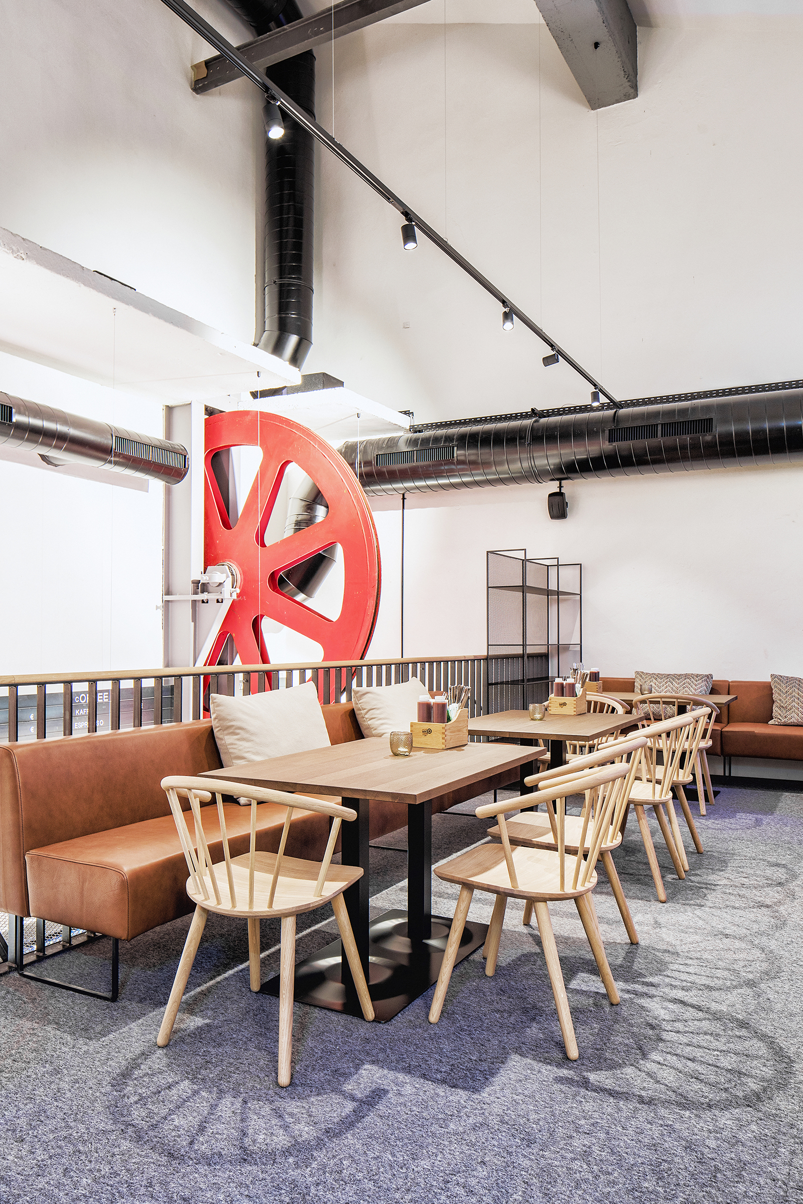 SKI ZUERS AG, BBQ Restaurant, Trittkopf, Zuers