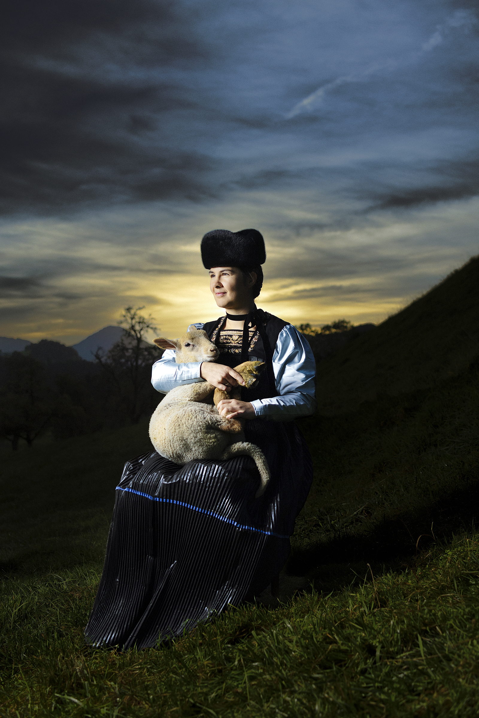Bild aus der Serie: ERBE BREGENZERWALD von Fotograf Markus Gmeiner. Es zeigt die Juppe, Bregenzerwald. Dieses Bild ist urheberrechtlich geschützt und nicht zur Veröffentlichung freigegeben. Veröffentlichung oder Weitergabe nur nach ausdrücklicher schriftlicher Zustimmung des Urhebers.